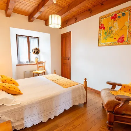 Ferienhaus Aux Combettes 4/6 Personnes *