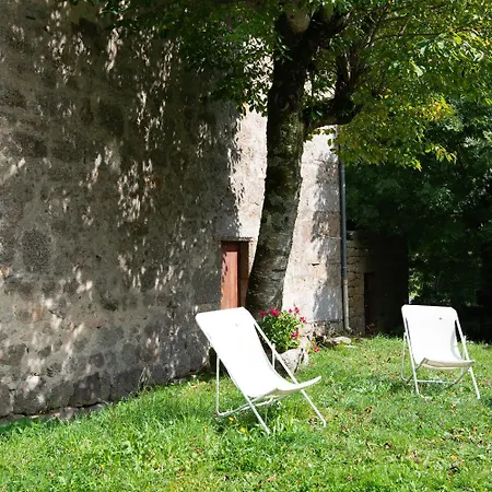 Ferienhaus Aux Combettes 4/6 Personnes