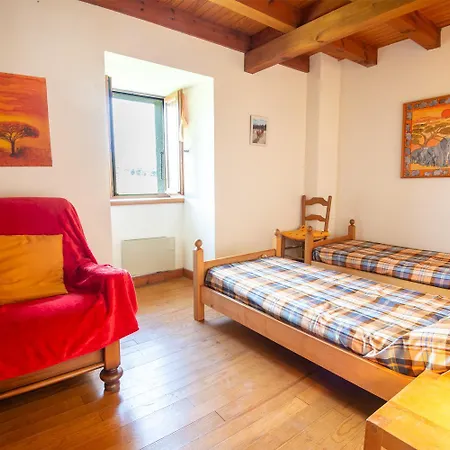 Casa vacanze Aux Combettes 4/6 Personnes
