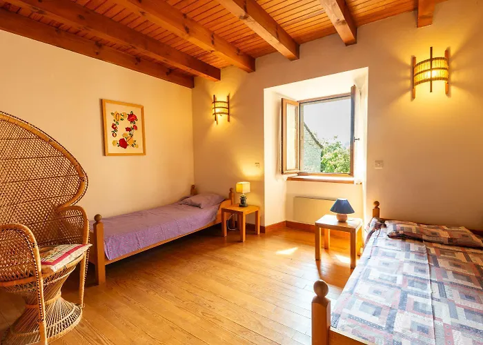 Сasa de vacaciones Aux Combettes 4/6 Personnes *