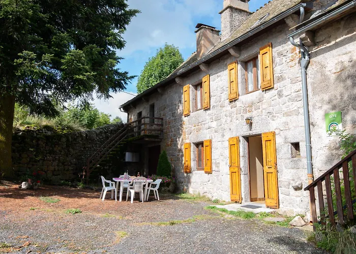 Aux Combettes 4/6 Personnes Сasa de vacaciones Le Buisson (Lozere)